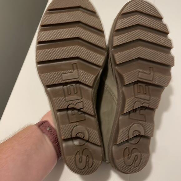 Sorel Joanie II Suede Slide Wedge Mules Olive Green Size 7.5 - Picture 5 of 8